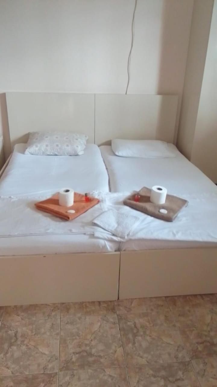 Hotel Nino And Ali Μπατούμι Εξωτερικό φωτογραφία